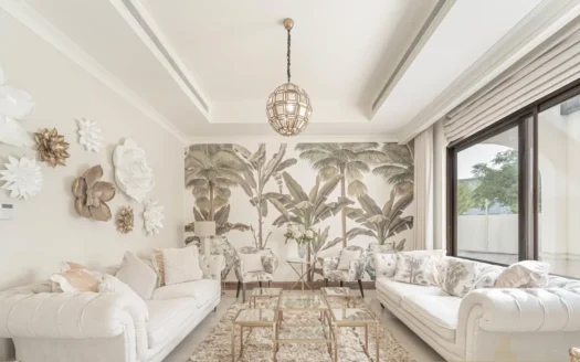 EXCLUSIVE | DRIVEWAY | BIGGEST PLOT | UPGRADED